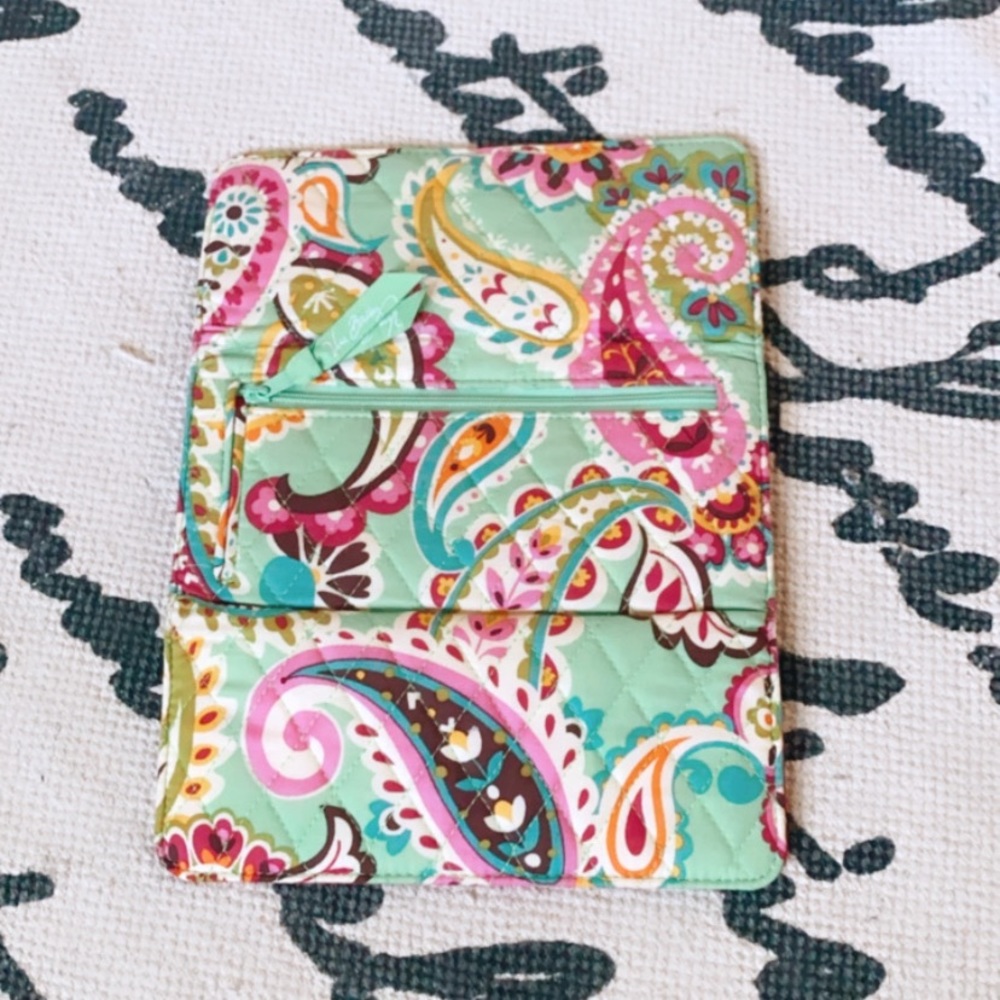 Vera Bradley Wallet Paisley Print NWT